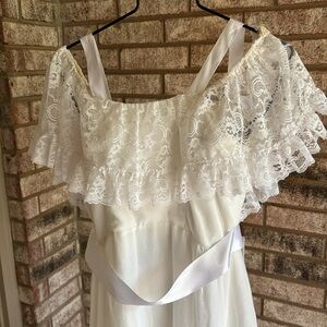 Vintage Bianchi White lace Cotton Wedding Dress Costume As Is straps
